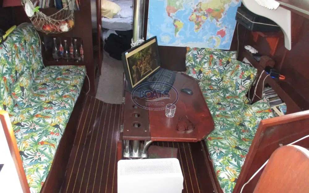 slider 8 Jeanneau Melody