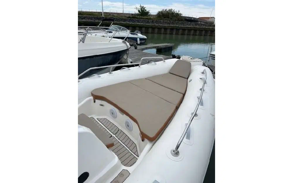 slider 1 Zodiac Medline 7.5