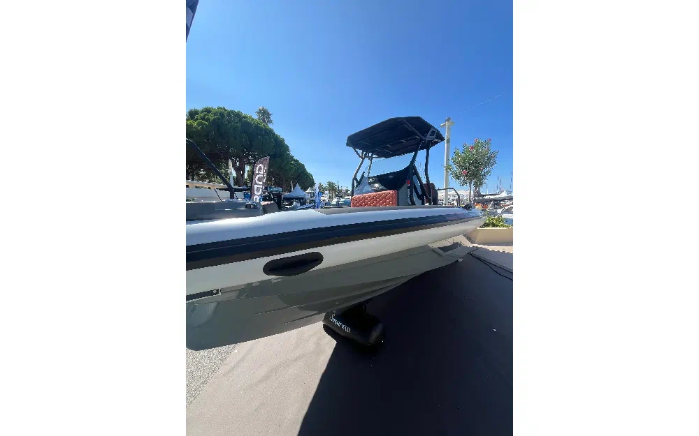 slider 7 Highfield ADV7