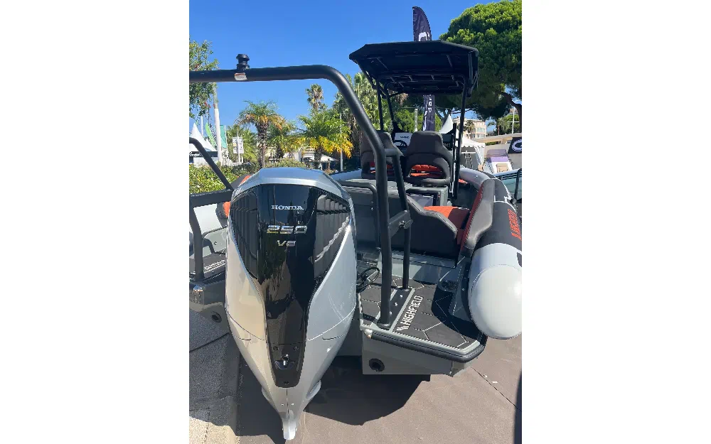 slider 15 Highfield ADV7