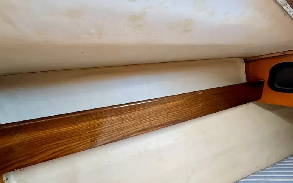 slider 37 Beneteau First 305