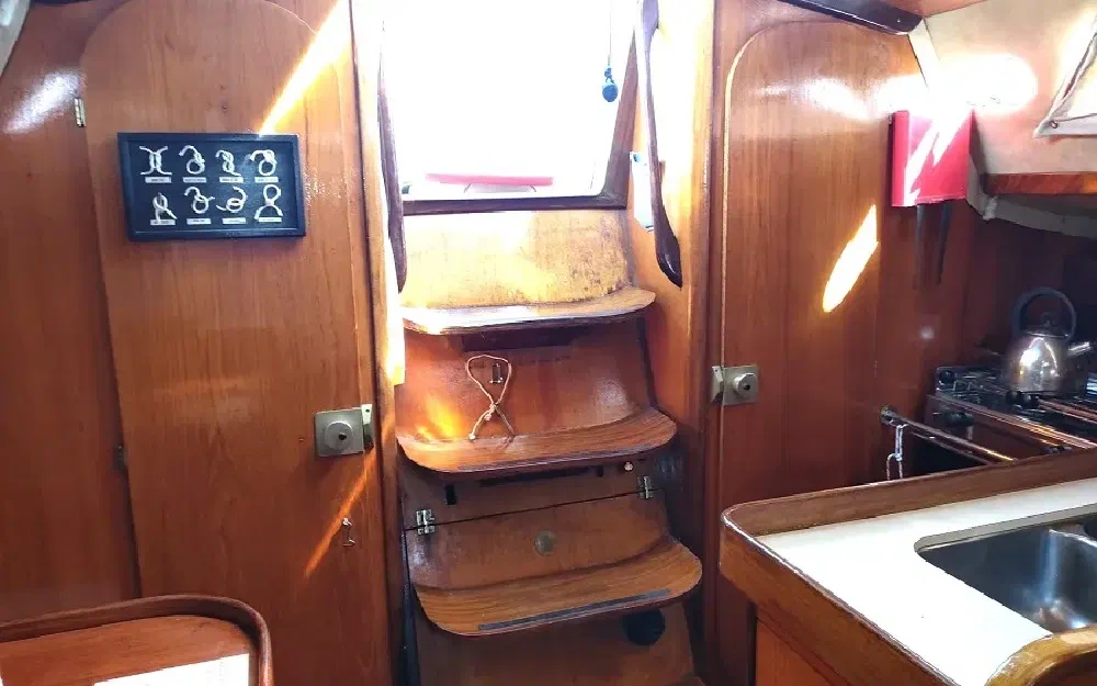 slider 42 Beneteau First 305