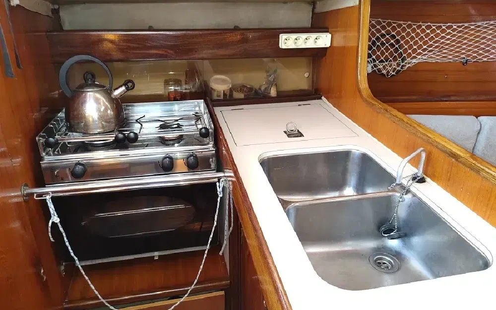 slider 45 Beneteau First 305