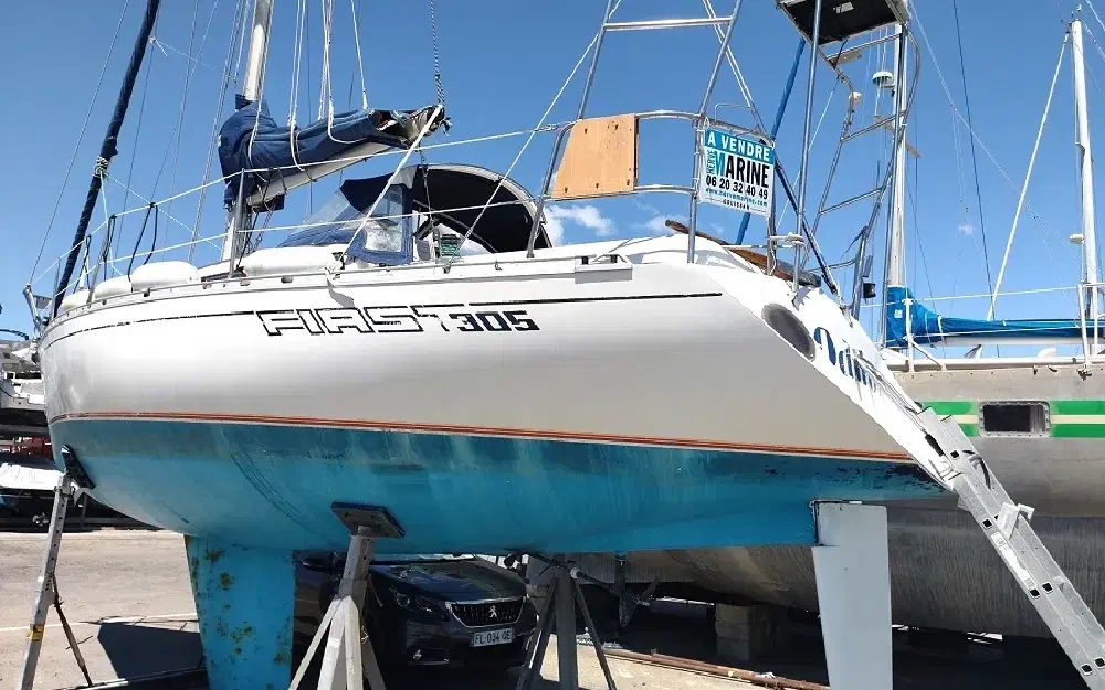 slider 4 Beneteau First 305