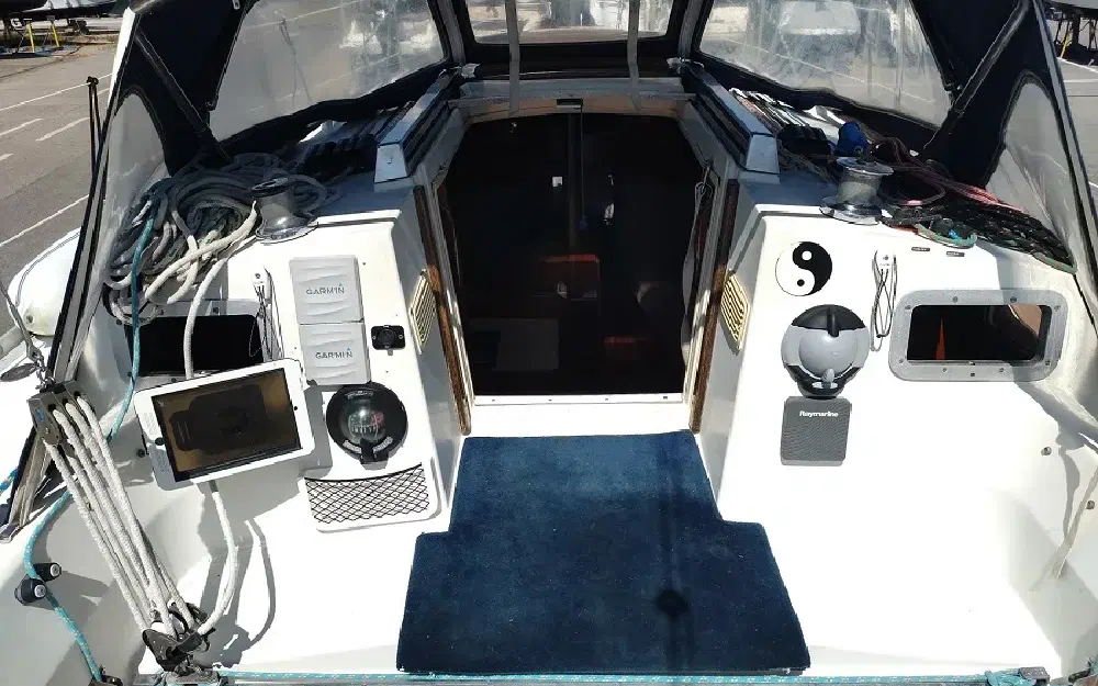 slider 6 Beneteau First 305