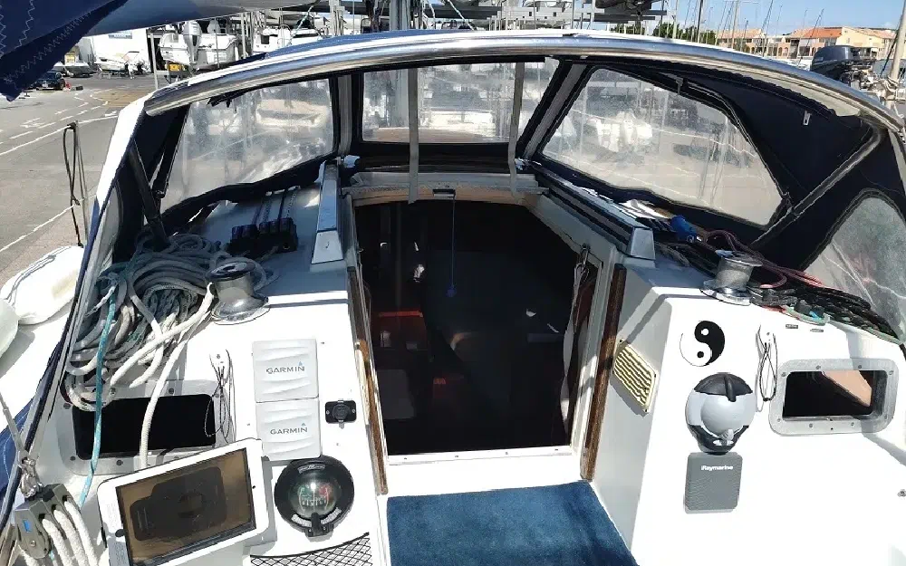 slider 7 Beneteau First 305