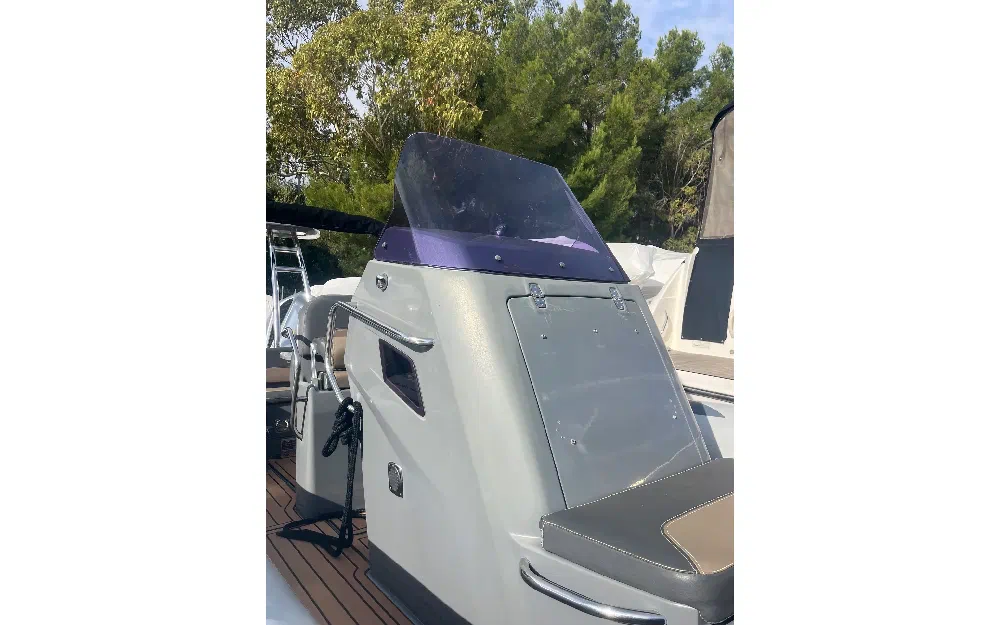 slider 9 Grand Golden Line G750