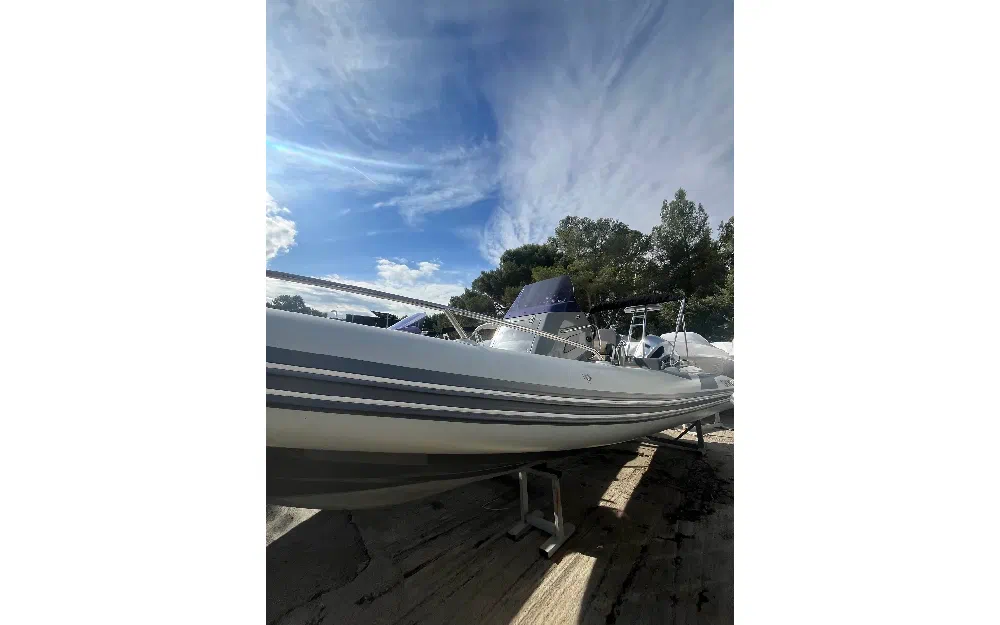 slider 14 Grand Golden Line G750