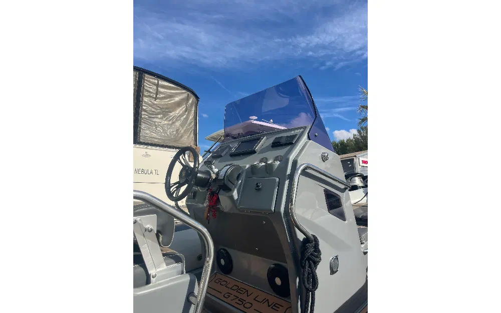 slider 7 Grand Golden Line G750