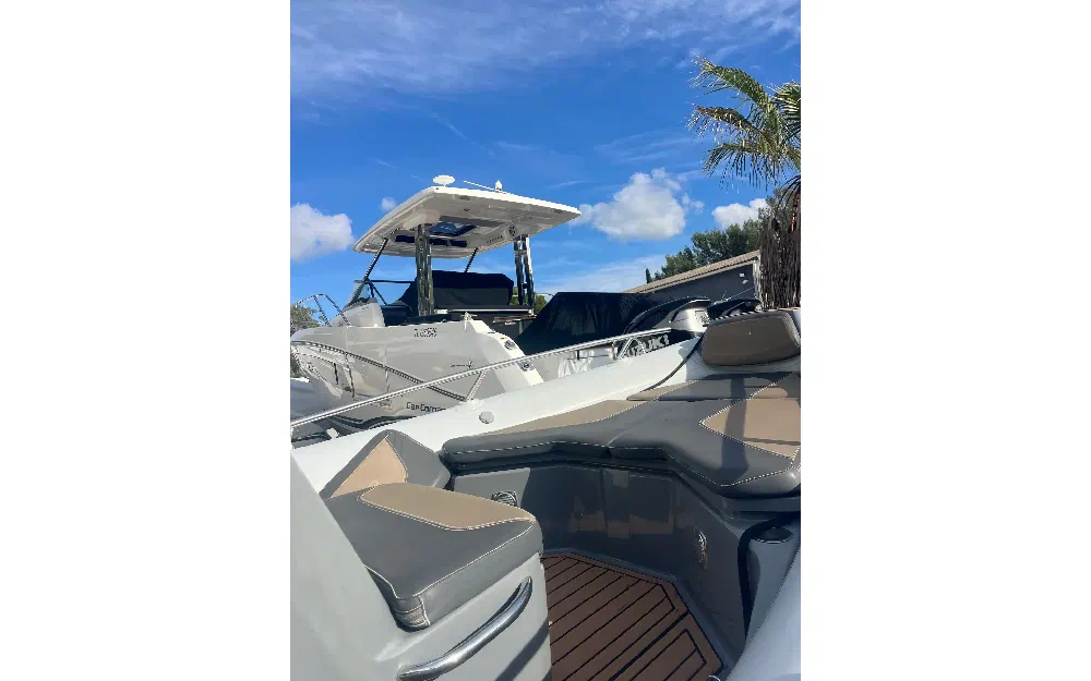 slider 8 Grand Golden Line G750