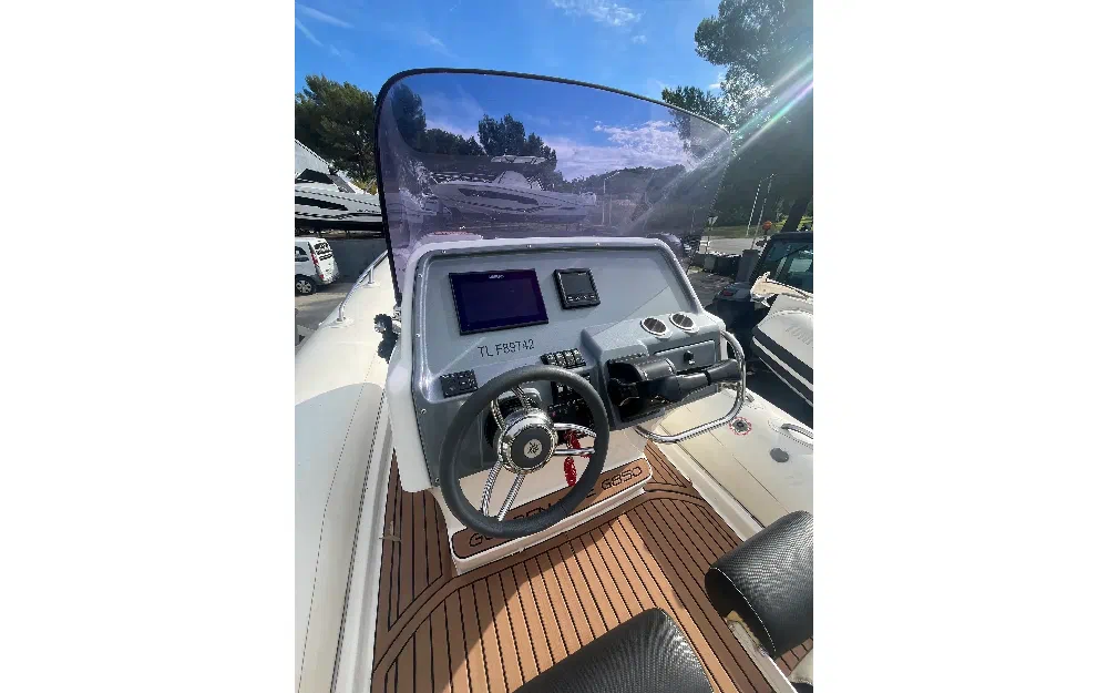 slider 8 Grand Golden Line G850