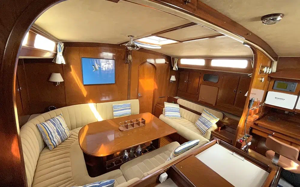 slider 18 Amel Super Maramu 2000