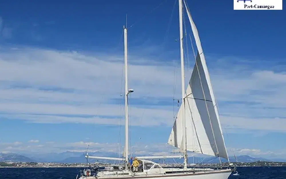 slider 0 Amel Super Maramu 2000