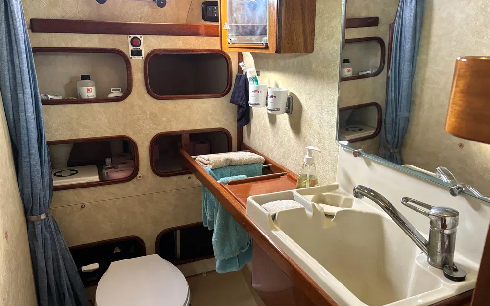 slider 26 Amel Super Maramu 2000