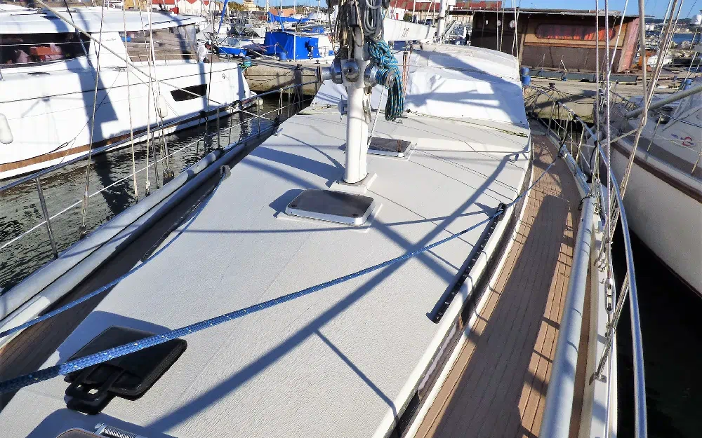 slider 2 Amel Super Maramu 2000