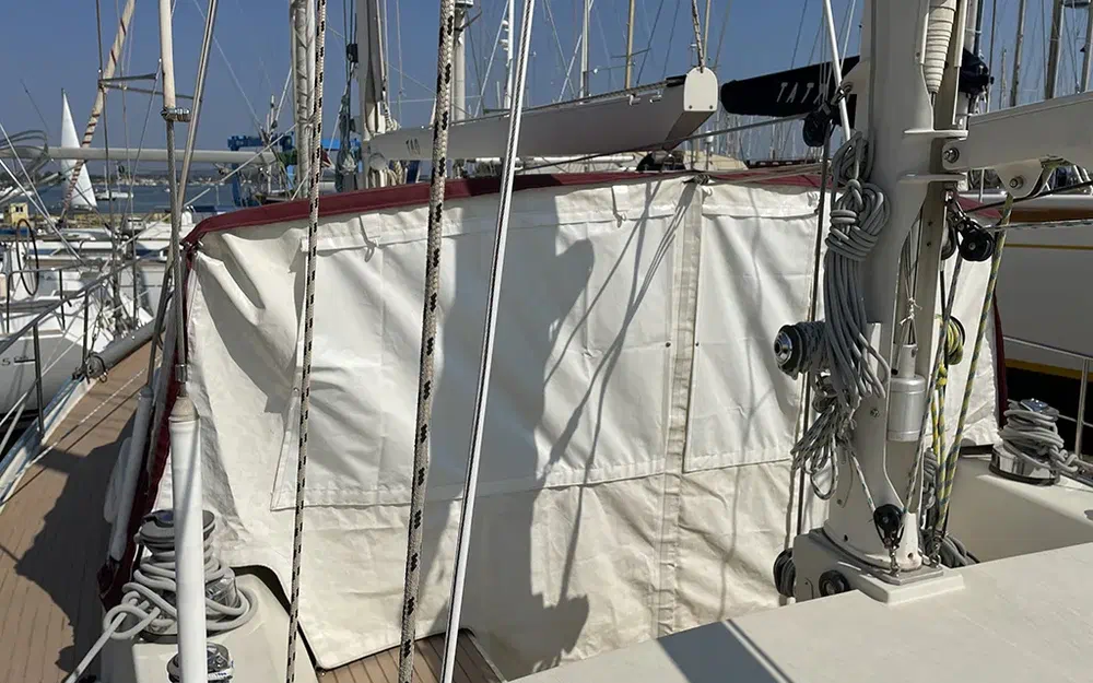 slider 2 Amel Super Maramu 2000