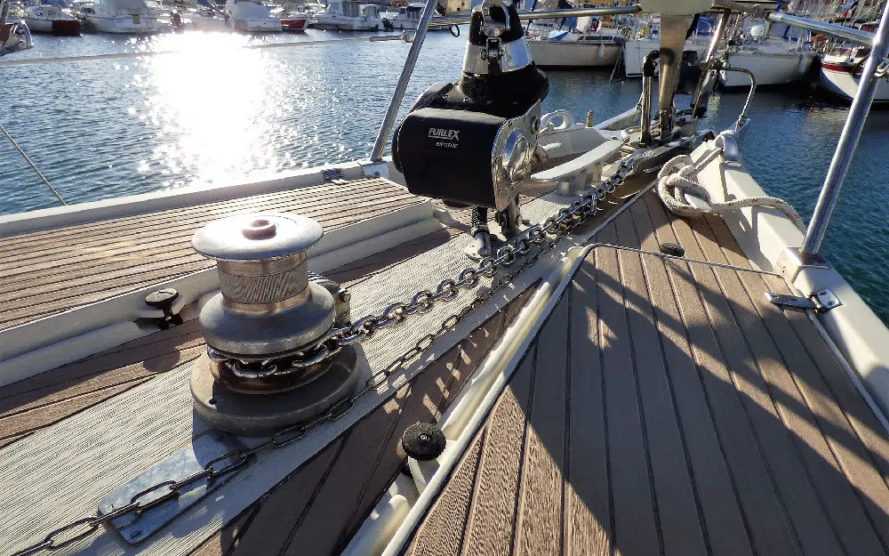 slider 3 Amel Super Maramu 2000