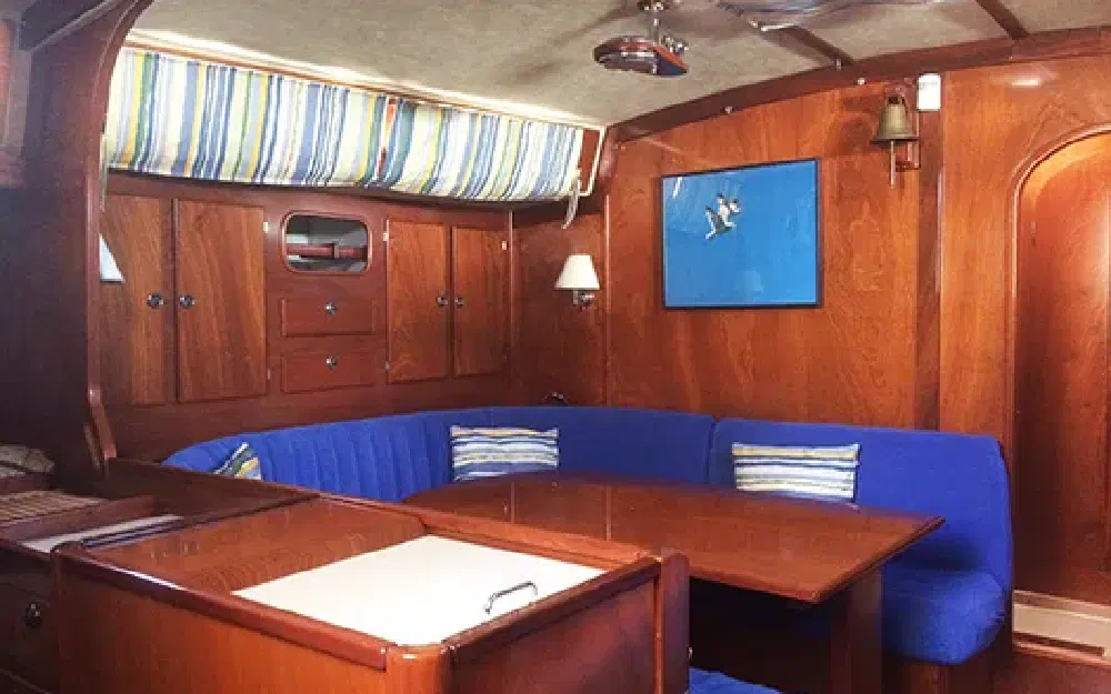 slider 9 Amel Super Maramu 2000