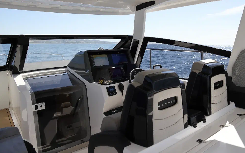 slider 5 Karnic CS10