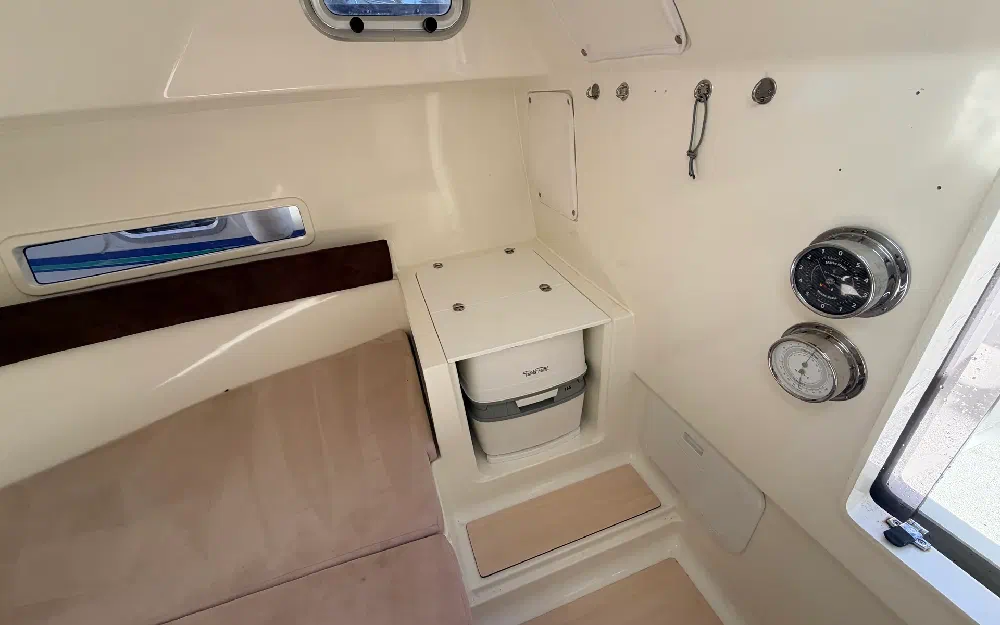 slider 11 Pacific Craft  700 SC