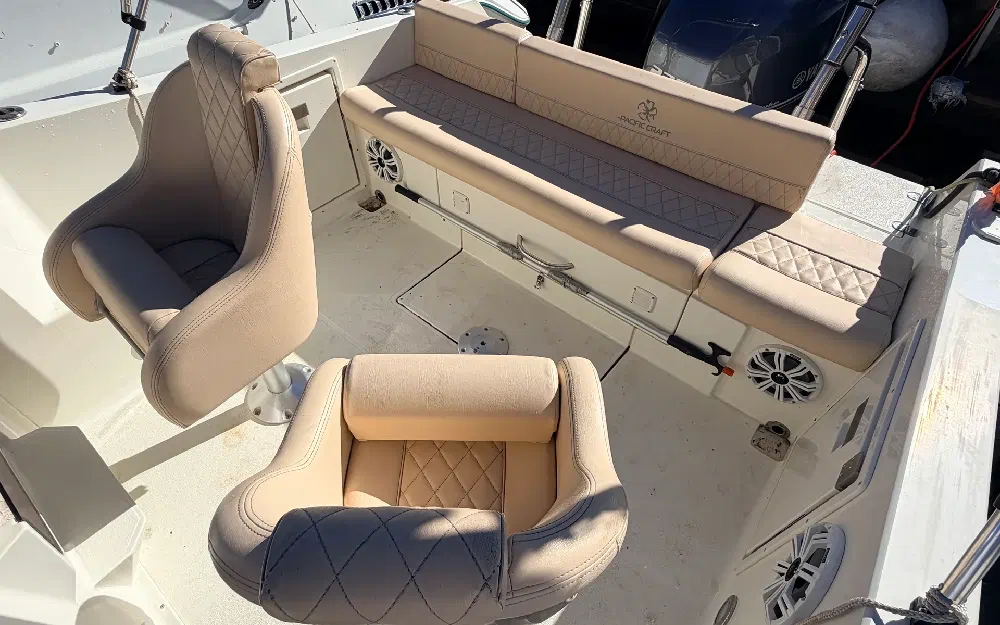 slider 3 Pacific Craft  700 SC