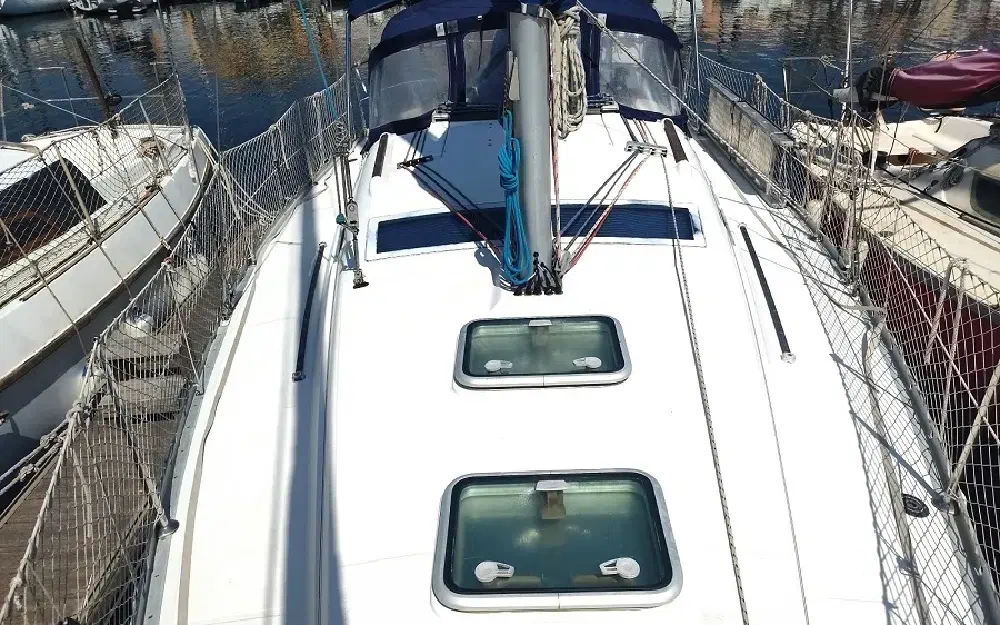 slider 9 Beneteau Oceanis 323 Clipper