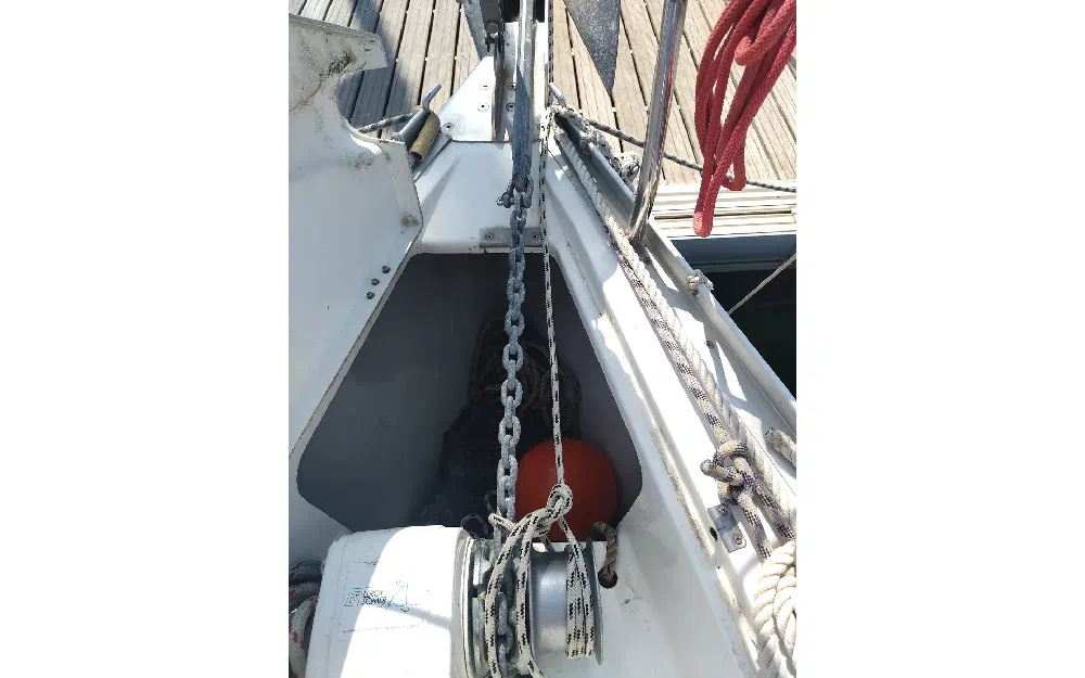 slider 12 Beneteau Oceanis 323 Clipper