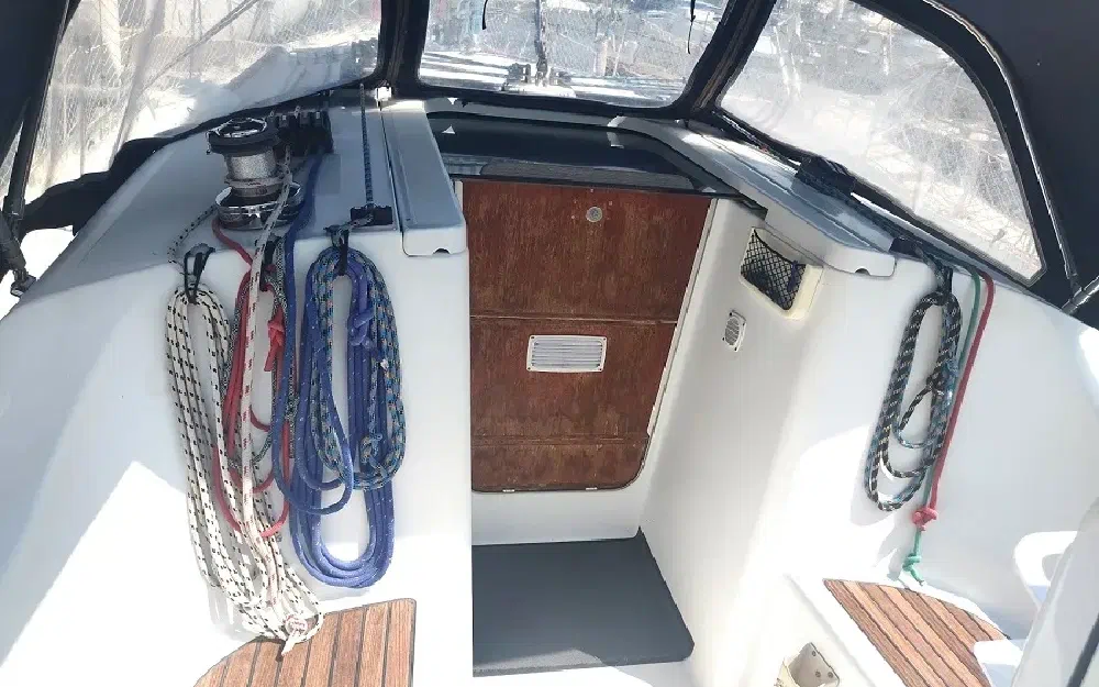 slider 22 Beneteau Oceanis 323 Clipper
