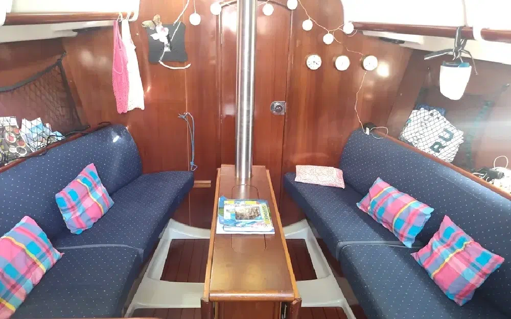 slider 26 Beneteau Oceanis 323 Clipper