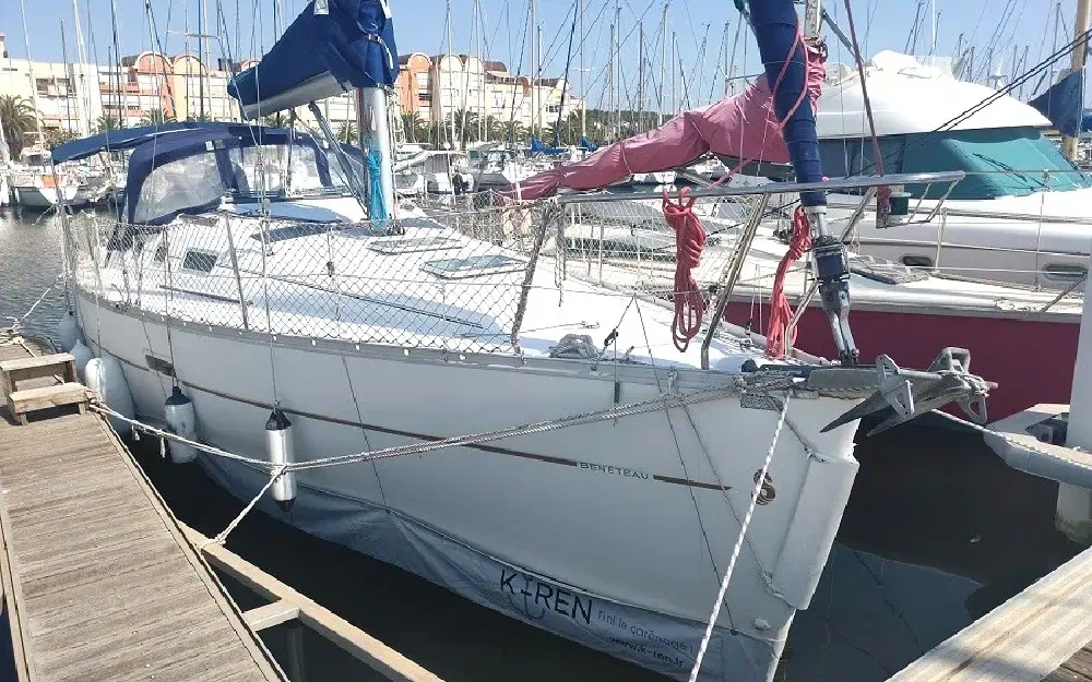 slider 1 Beneteau Oceanis 323 Clipper