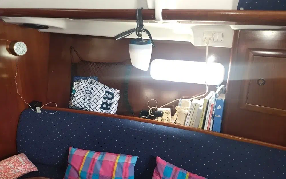 slider 30 Beneteau Oceanis 323 Clipper