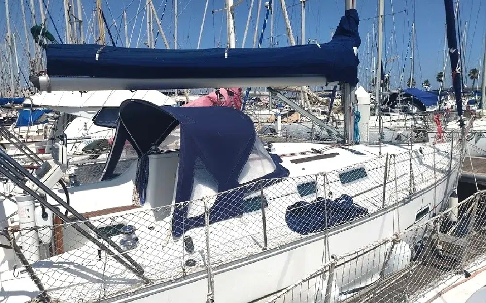 slider 4 Beneteau Oceanis 323 Clipper
