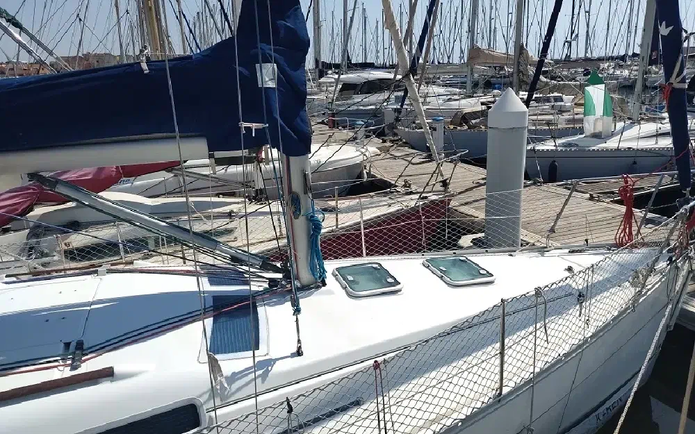 slider 6 Beneteau Oceanis 323 Clipper