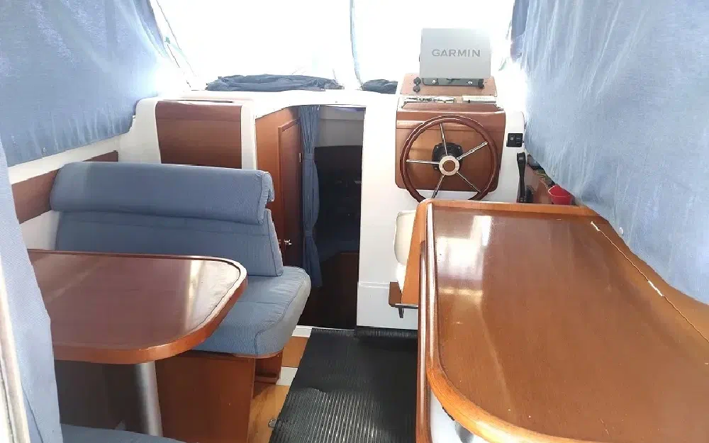 slider 17 Beneteau Antares 760