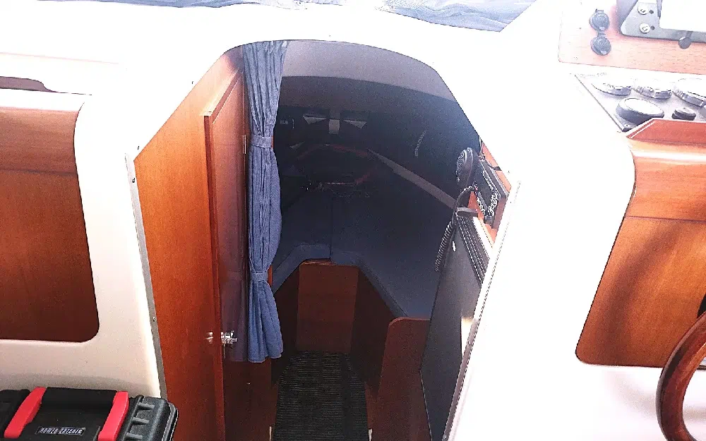 slider 21 Beneteau Antares 760