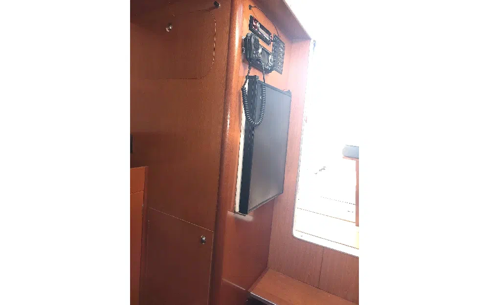 slider 30 Beneteau Antares 760