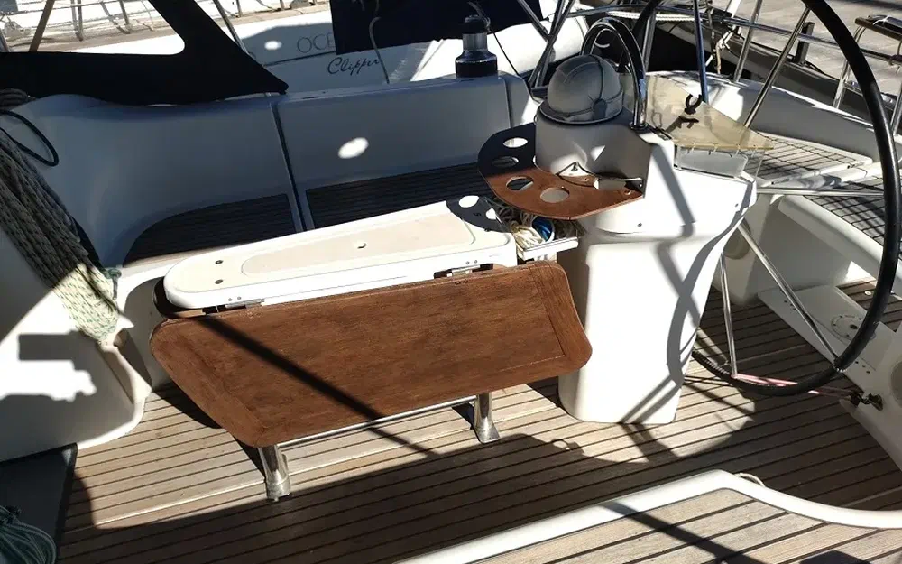 slider 21 Beneteau Oceanis 423