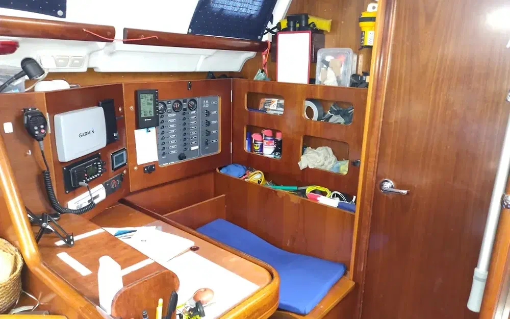 slider 35 Beneteau Oceanis 423