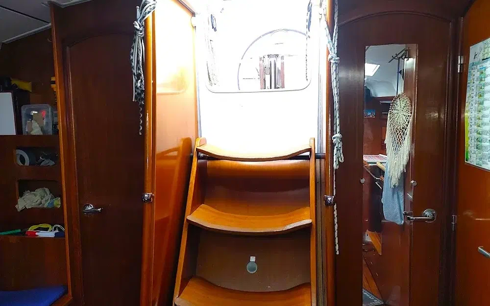 slider 43 Beneteau Oceanis 423