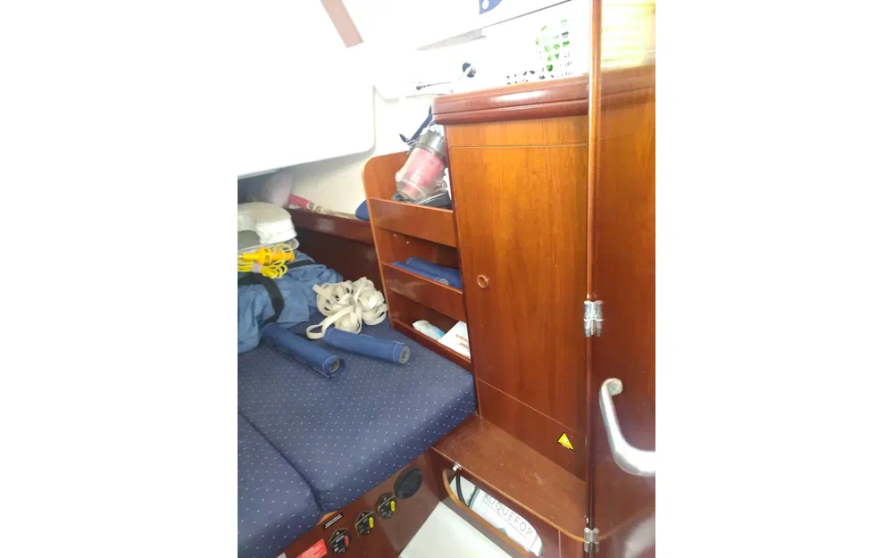 slider 48 Beneteau Oceanis 423