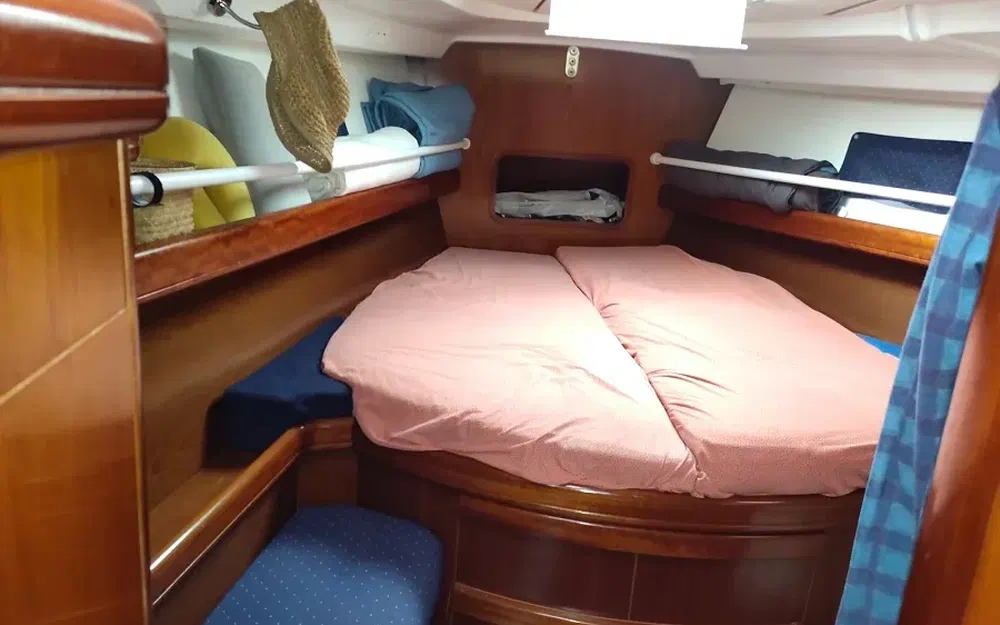 slider 57 Beneteau Oceanis 423