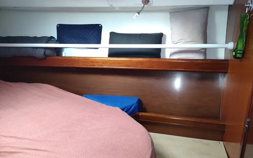 slider 60 Beneteau Oceanis 423