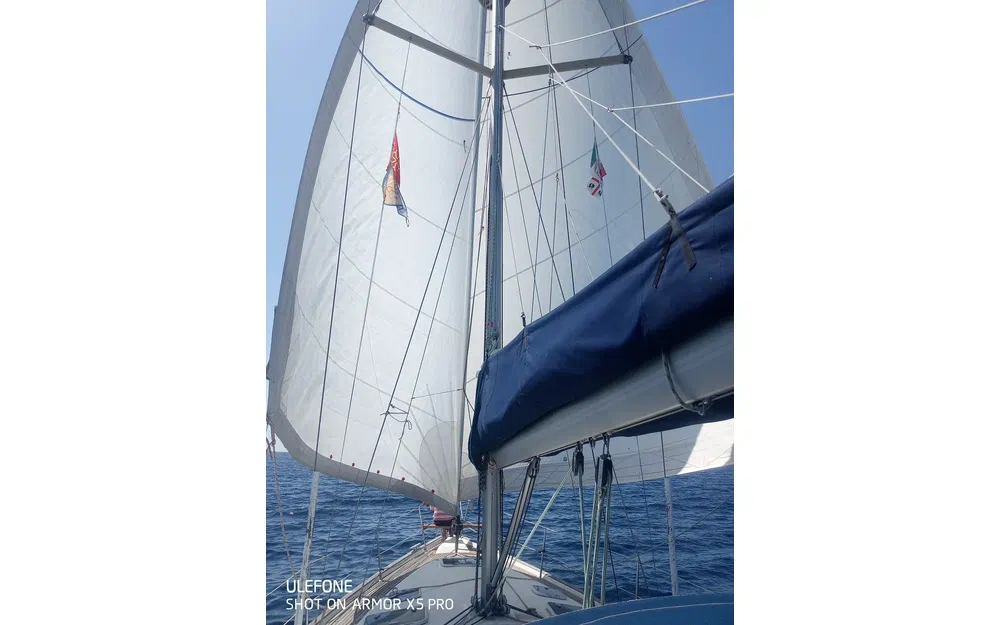 slider 1 Beneteau Oceanis 423