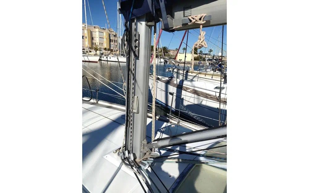 slider 12 Beneteau Oceanis 423