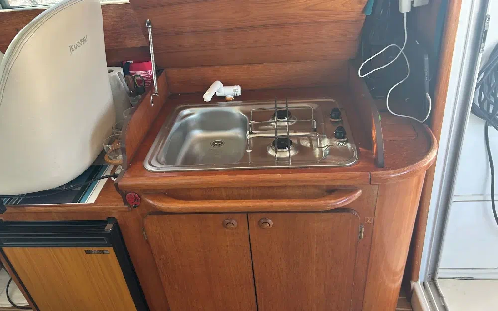 slider 5 Jeanneau Merry Fisher 805