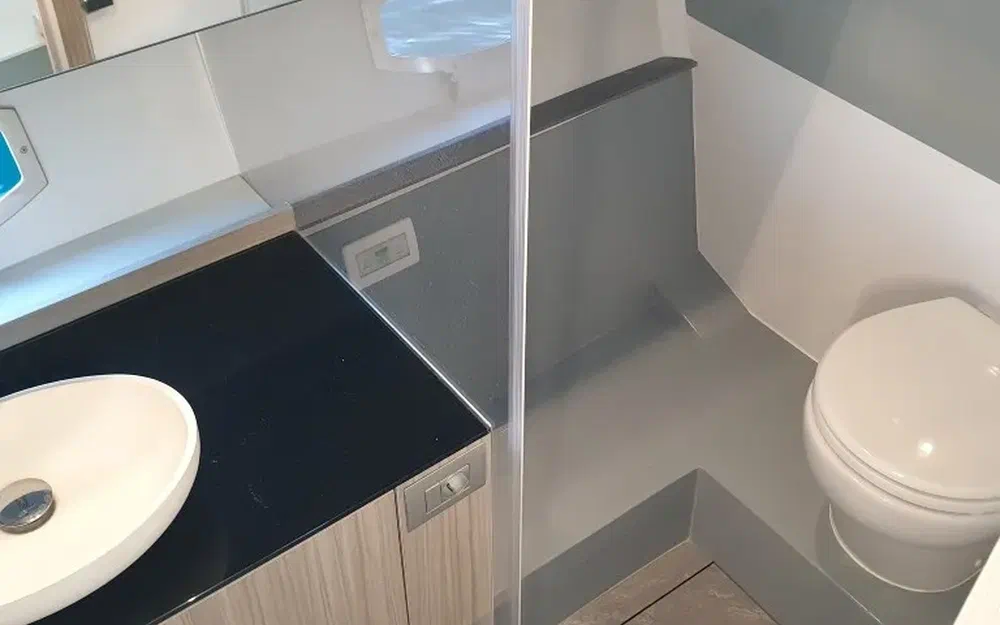 slider 12 Rio Yachts Daytona 34