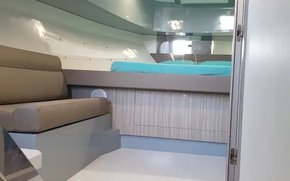 slider 10 Rio Yachts Daytona 34