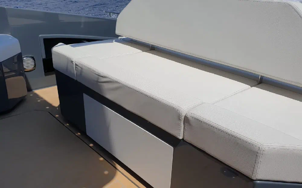 slider 2 Rio Yachts Daytona 34