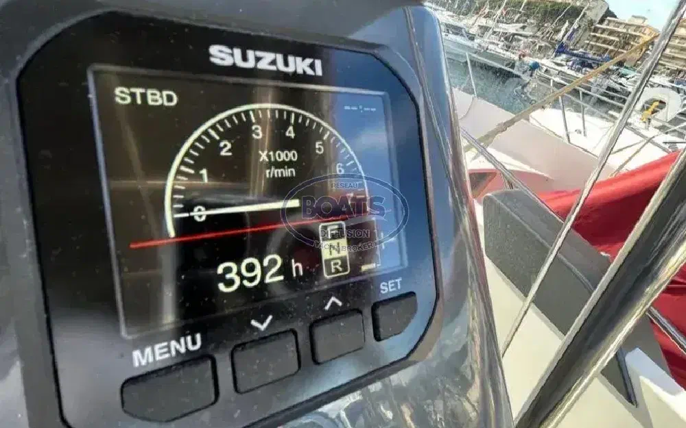 slider 4 Beneteau Flyer 8.8 SPACEdeck