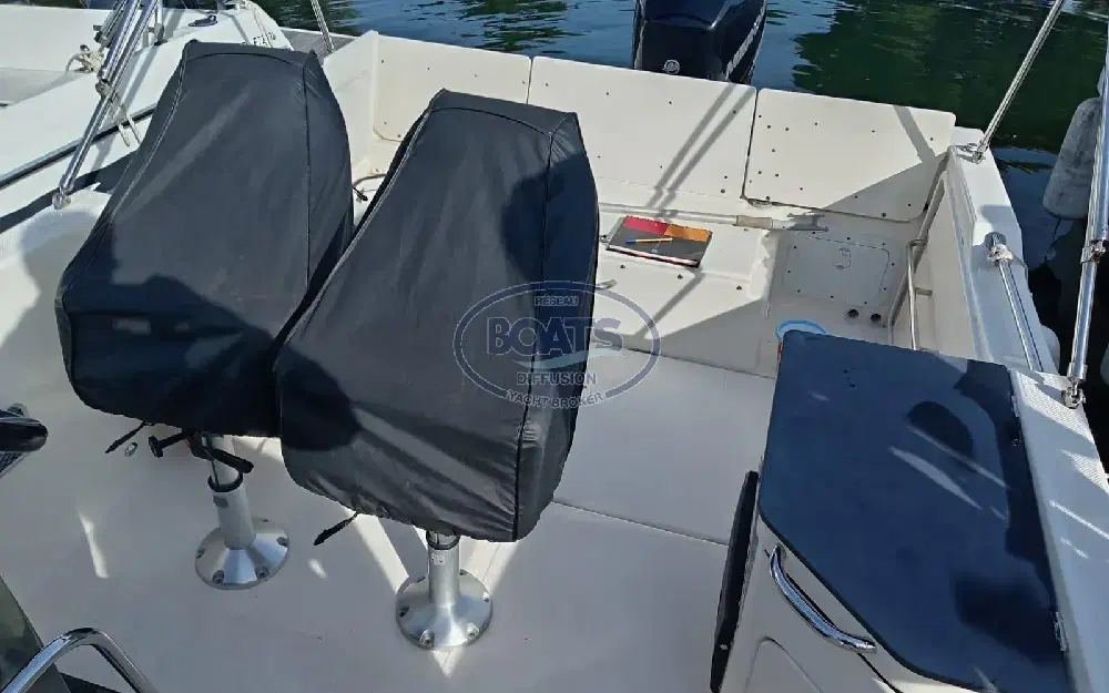 slider 2 Quicksilver Activ 755 Sundeck